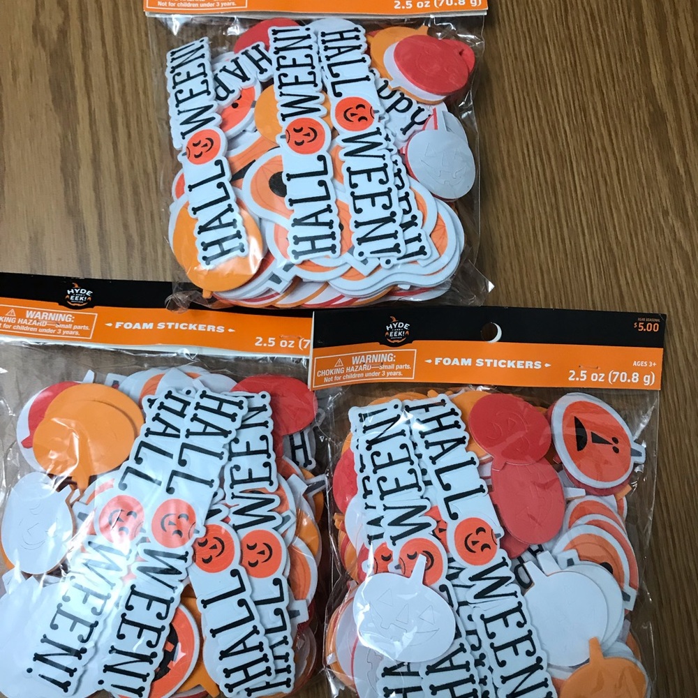 NWT Halloween foam stickers